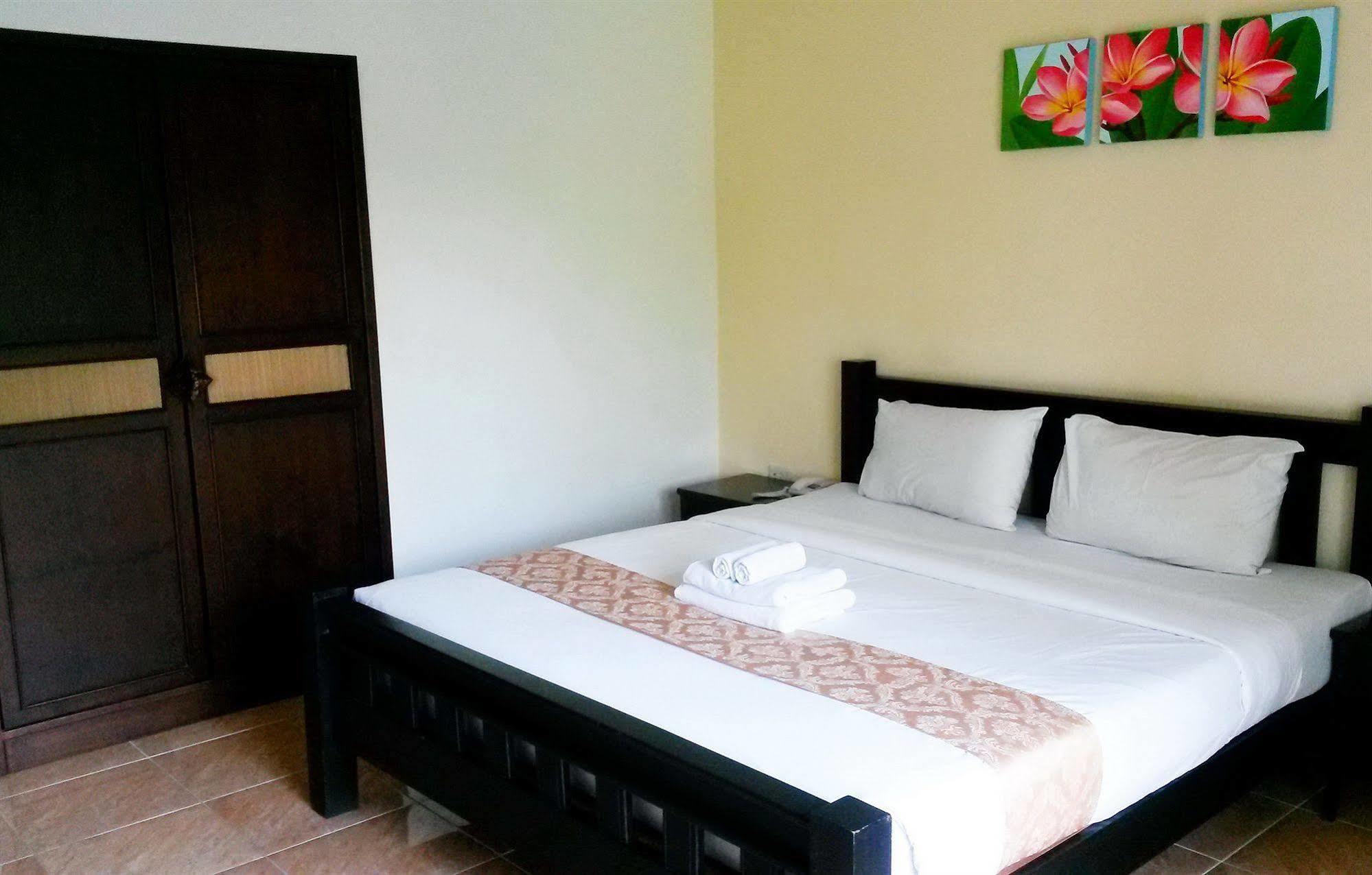 เดอะโดมเรสซิเดนซ์ Aparthotel เชียงใหม่ ภายนอก รูปภาพ